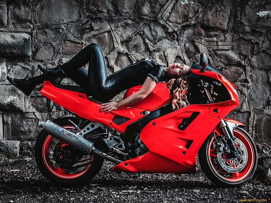 Beautiful girl Beautiful girls and motorcycles in Gaborone